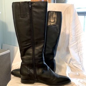 Nine West, knee high boot, 1 inch heel, size 8M, black leather, full side zipper